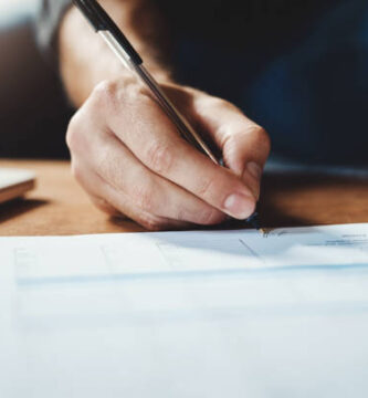 Todo lo que necesitas saber para legalizar tu firma en notaría