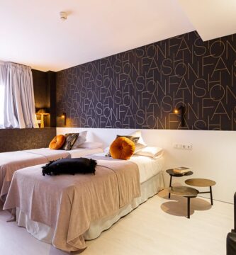 Fly Rooms Madrid: Un Refugio Céntrico con Estilo y Confort para el Viajero Moderno